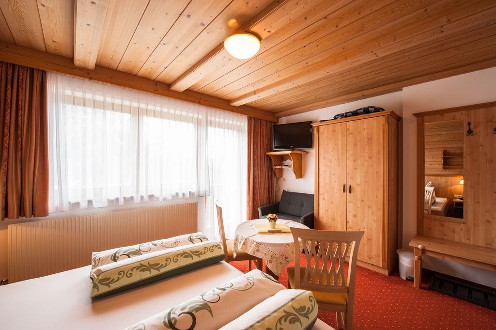 Gaestehaus Alpenblick Berwang Dış mekan fotoğraf