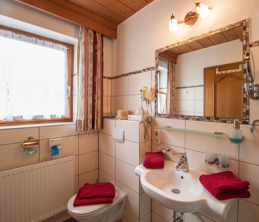 Gaestehaus Alpenblick Berwang Dış mekan fotoğraf