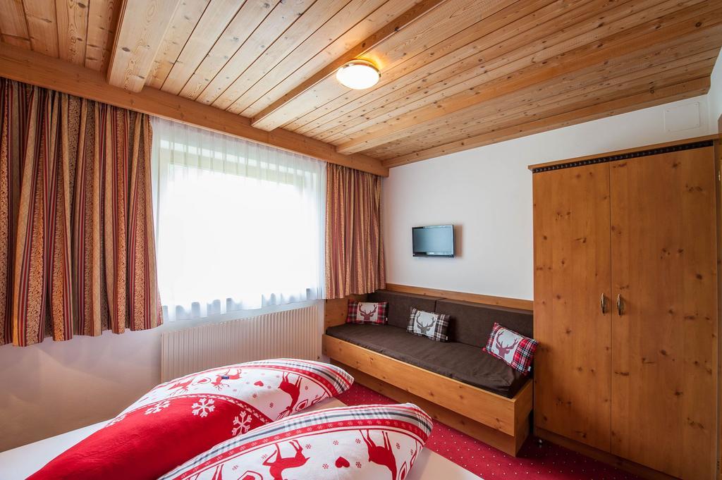 Gaestehaus Alpenblick Berwang Dış mekan fotoğraf